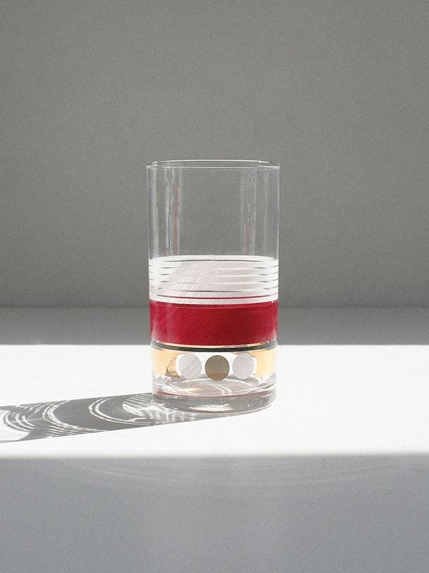 burgundy graphic glass