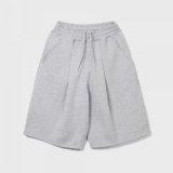 제로 Deep One Tuck Sweat Shorts 342726