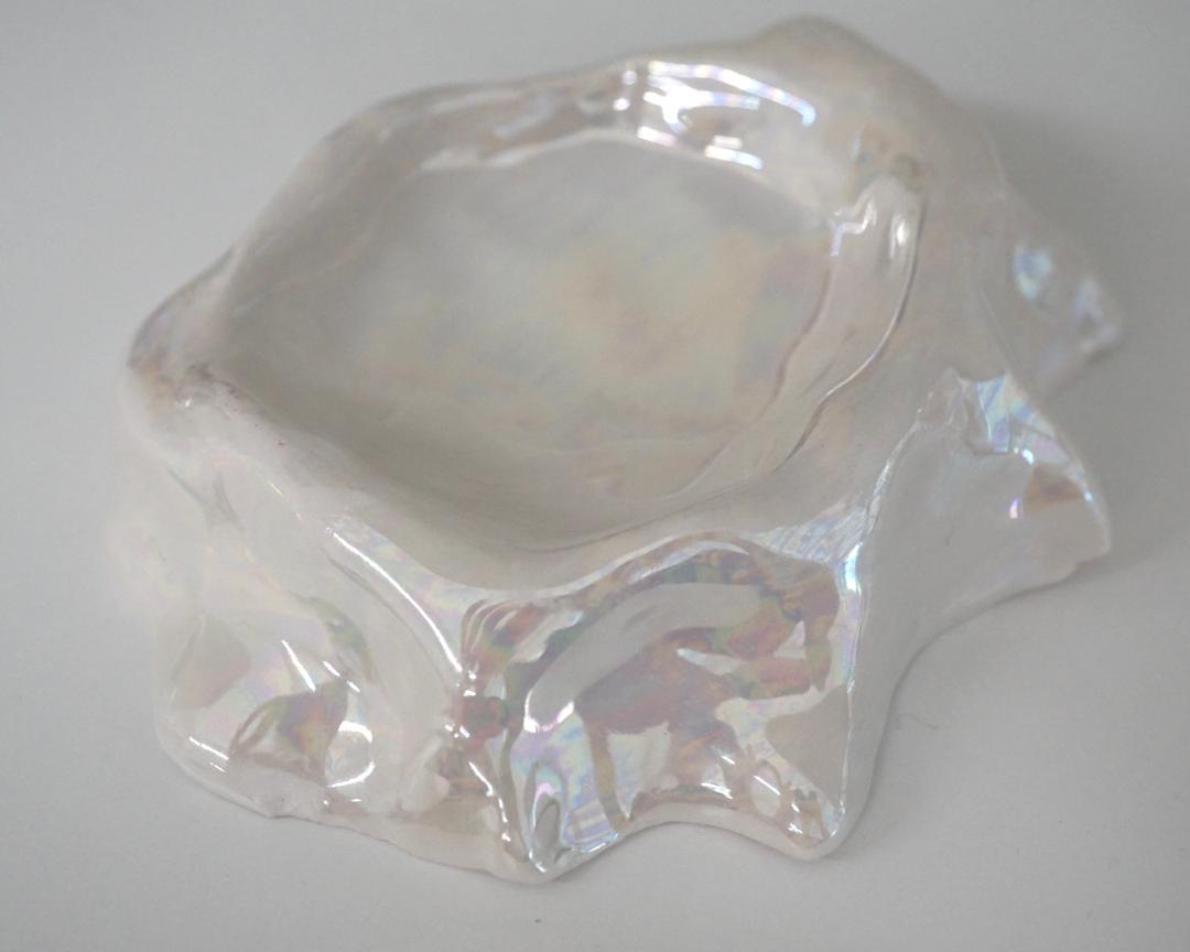 L white ceramic pearl jewelry tray