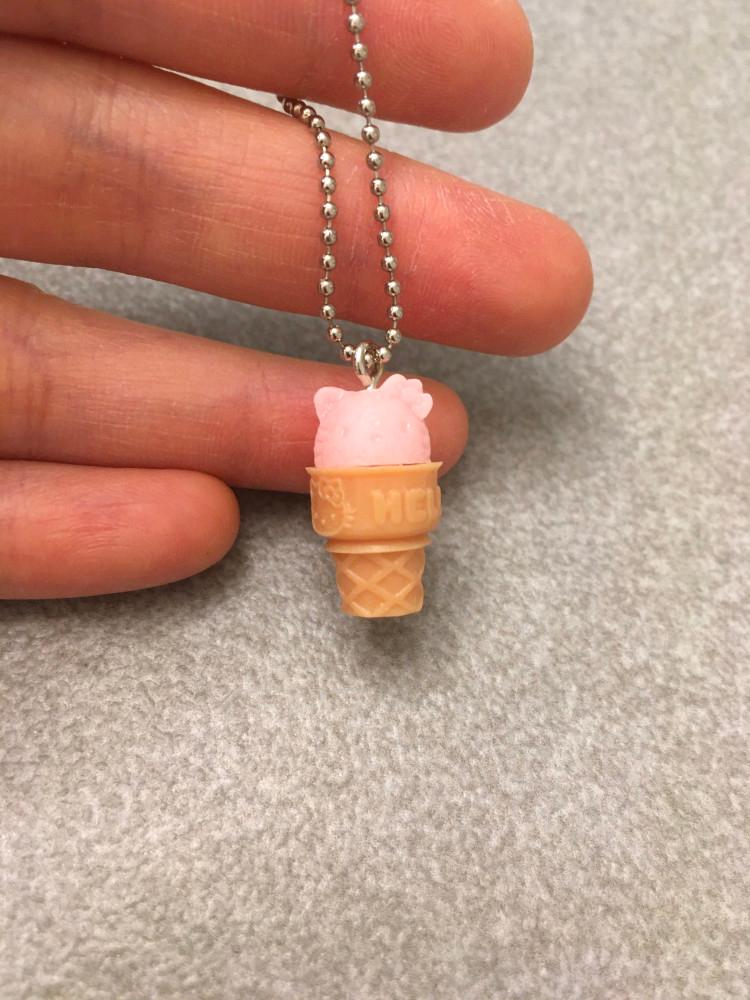 키티 아이스크림 키링 분홍