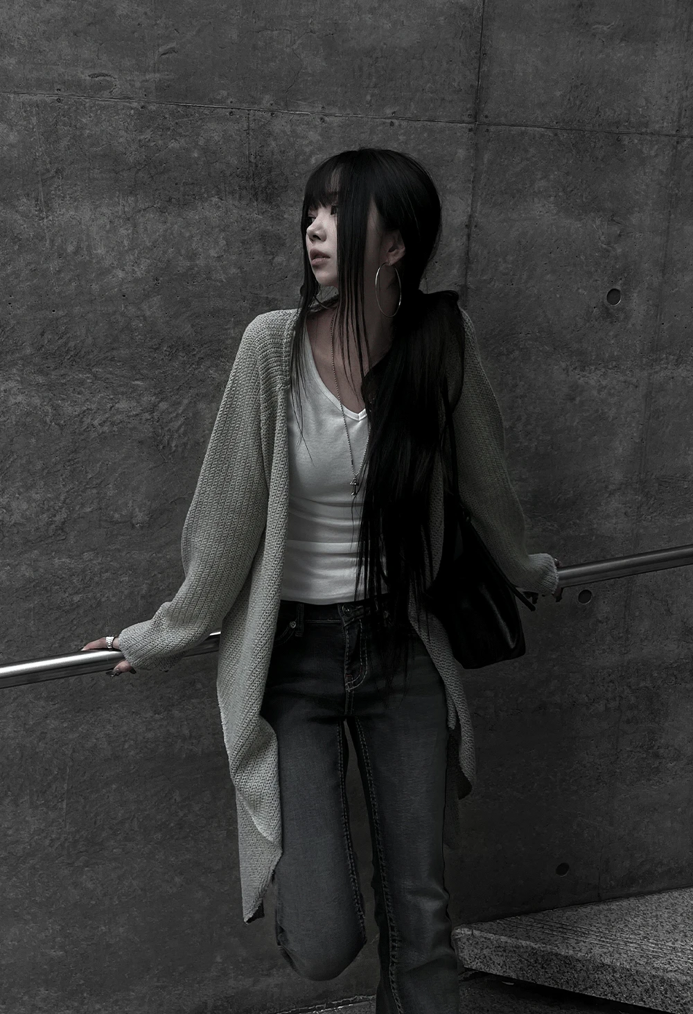 strap frey knit cardigan