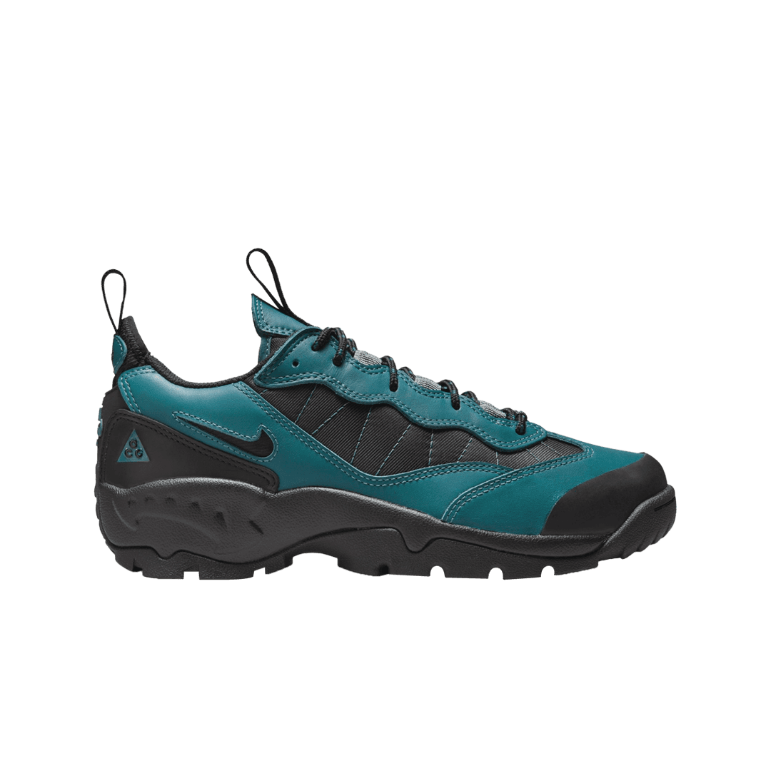 Nike ACG Air Mada Ash Green