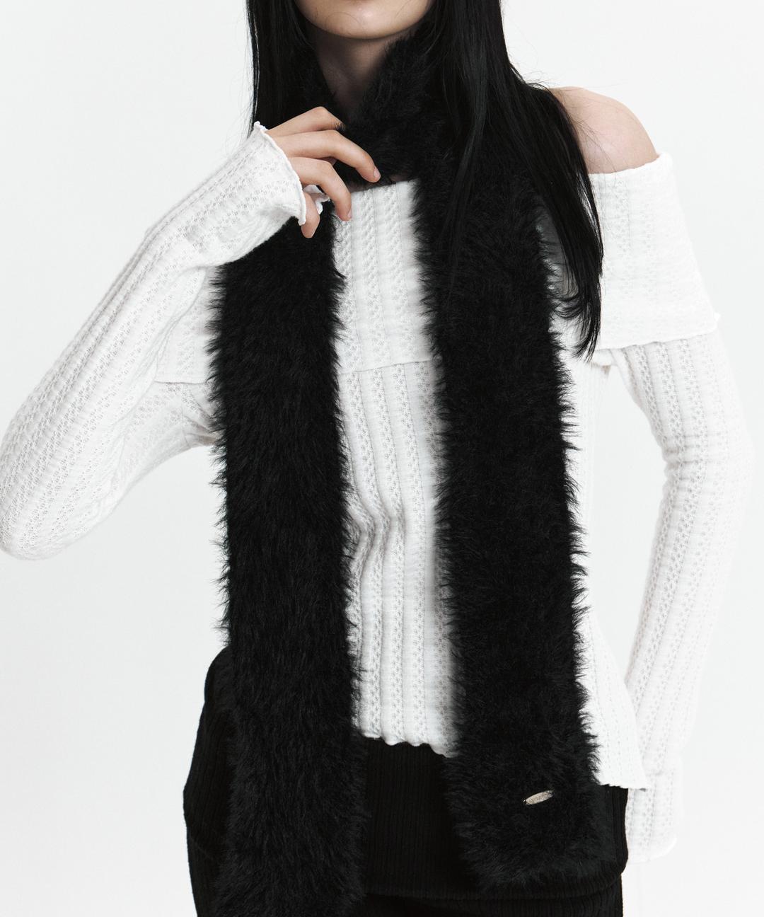 C HAIRY MUFFLER_BLACK