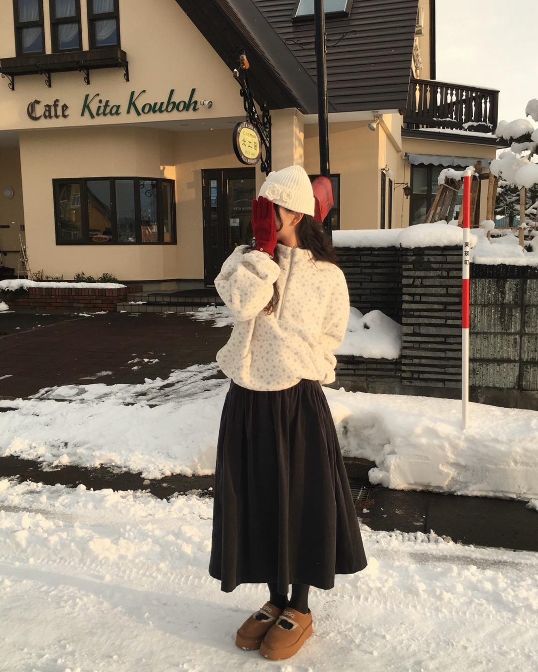 [made] 웨버 골덴 스커트 (차콜) (11/30까지 7%할인)