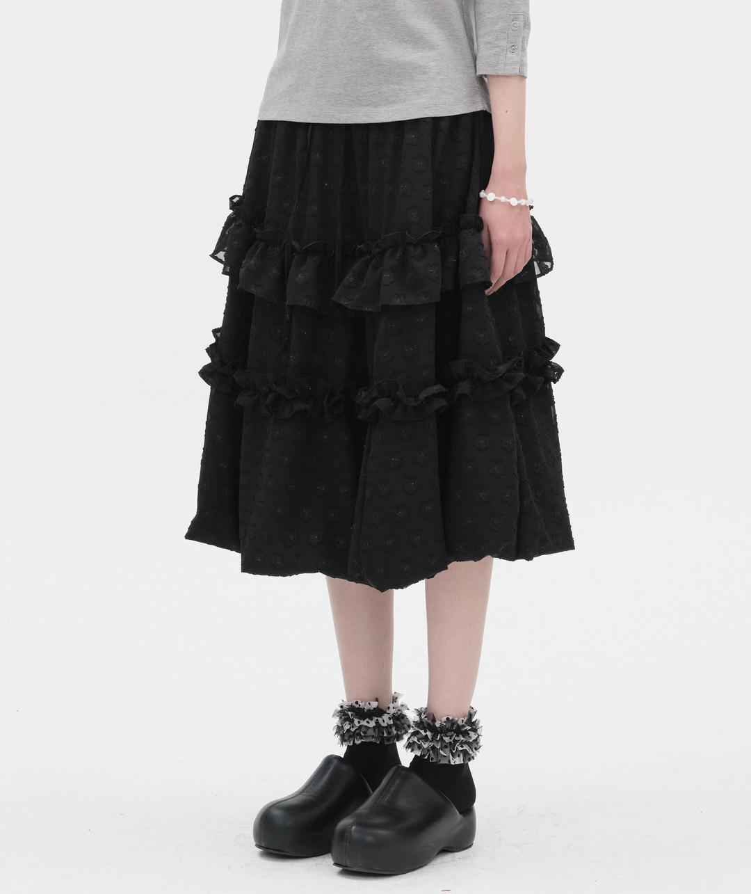 Layered Volume Lace Skirt [Black]