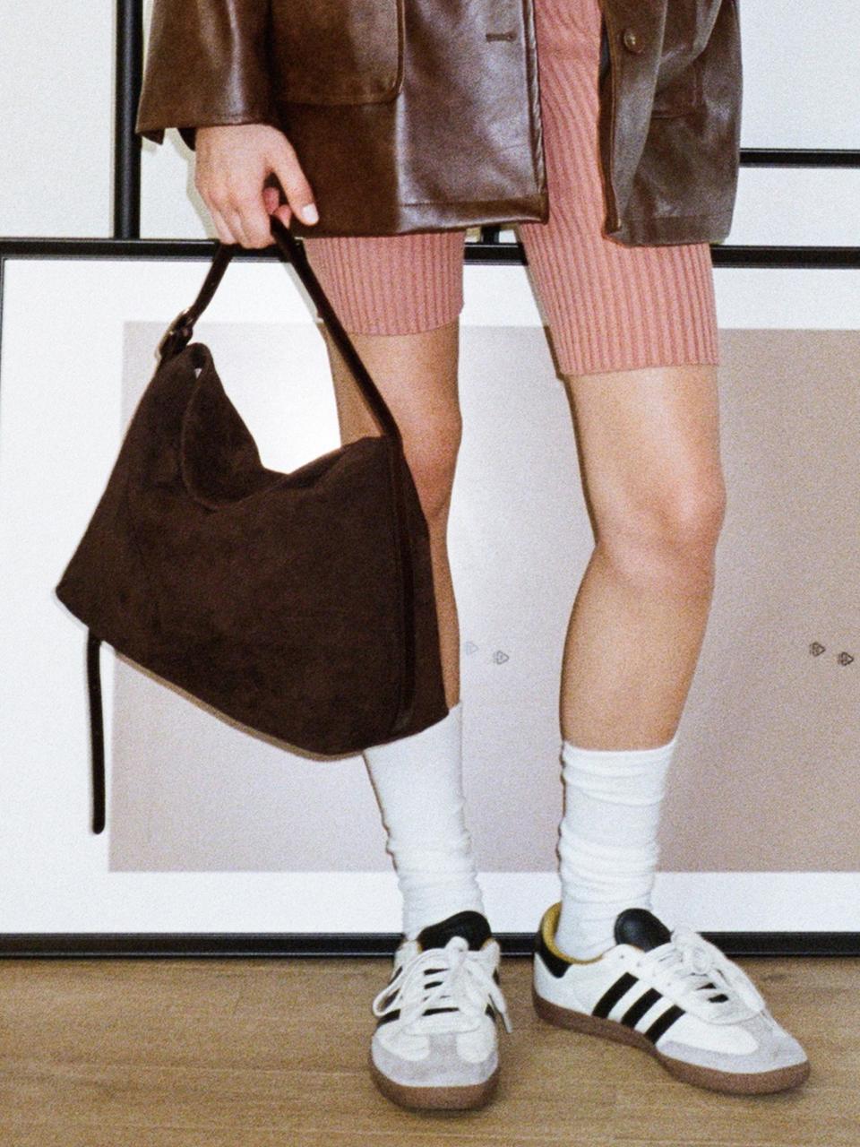 [3RD RE-ORDER] SUEDE HOBO BAG (MOJAVE BROWN)