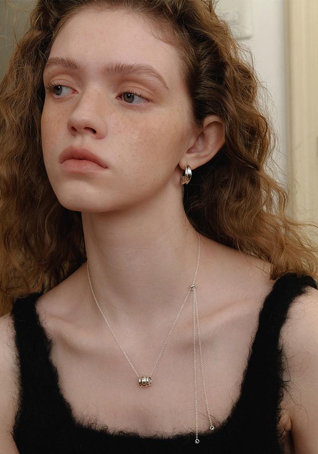 Round Hoop Necklace (2color)