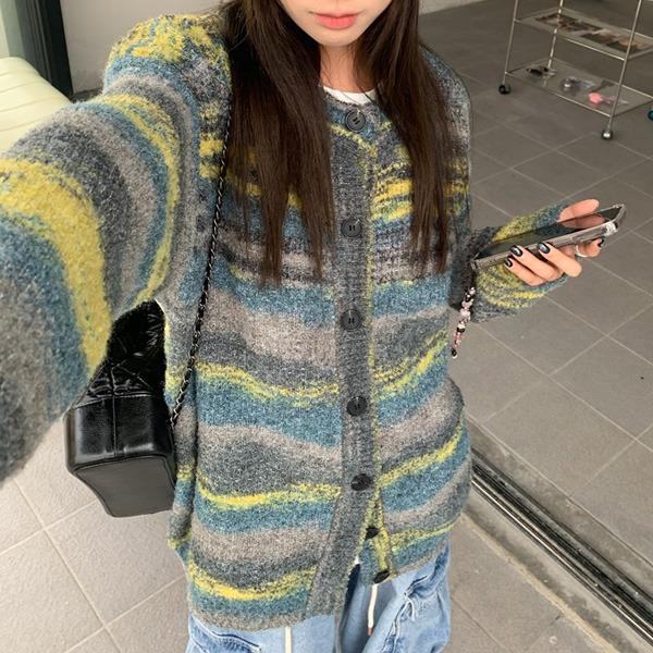 케너드 루즈핏 니트 가디건