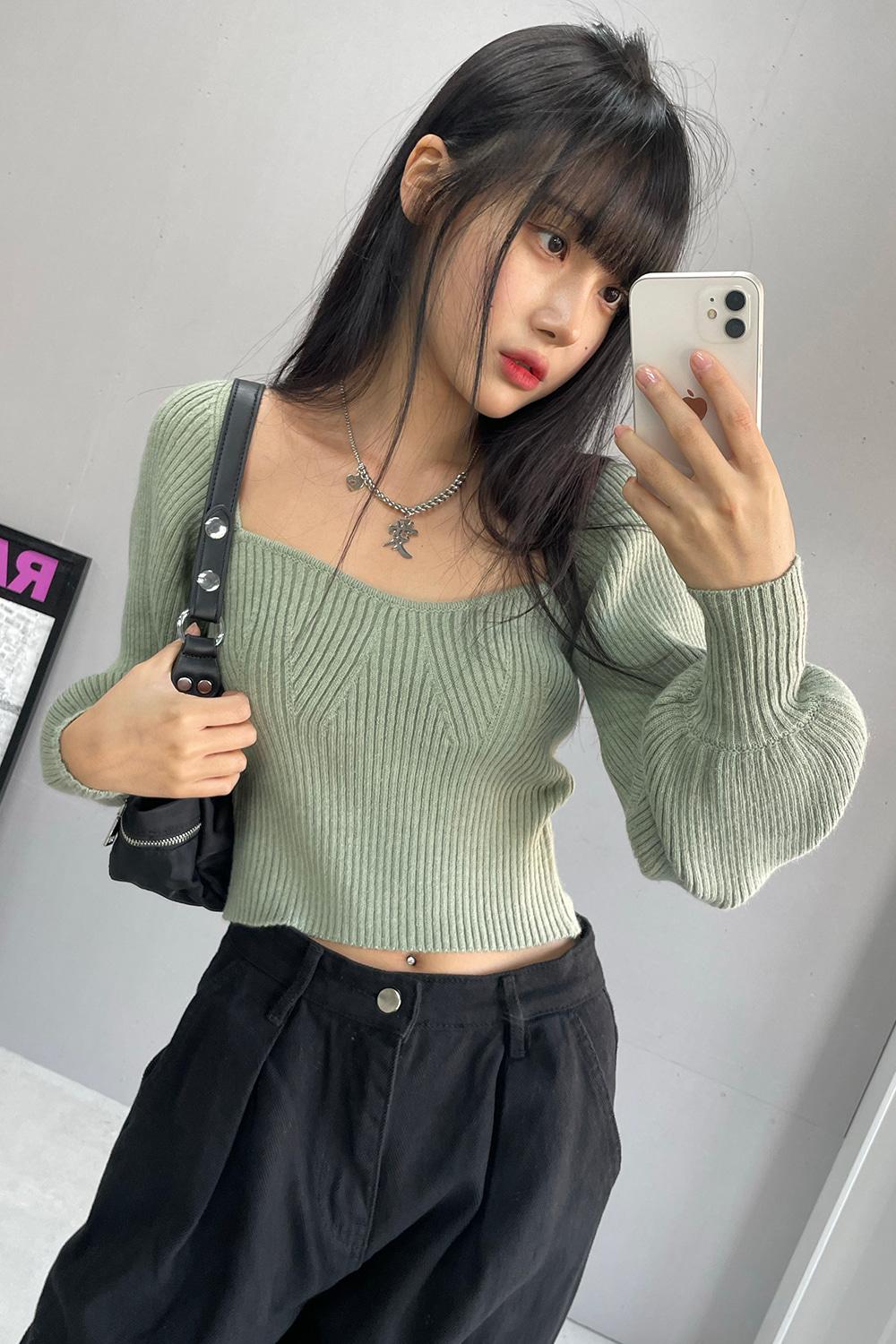 아쿠비클럽 puff square neck knit (4colors)