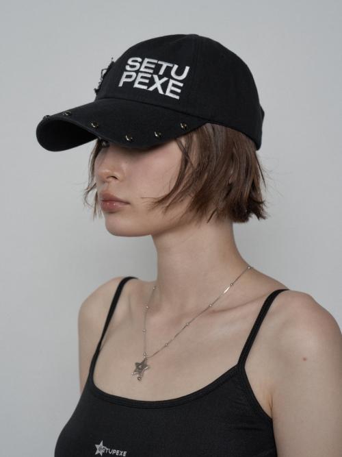 STUDDED LOGO BALL CAP / BLACK