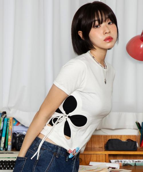 WXT006 플라워 홀 반팔 티셔츠 (WHITE)