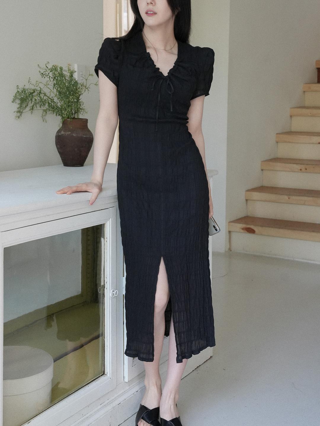 *예약 오더* [Nouarté] 플로린트 링클 텍스쳐 원피스 (2 colors)