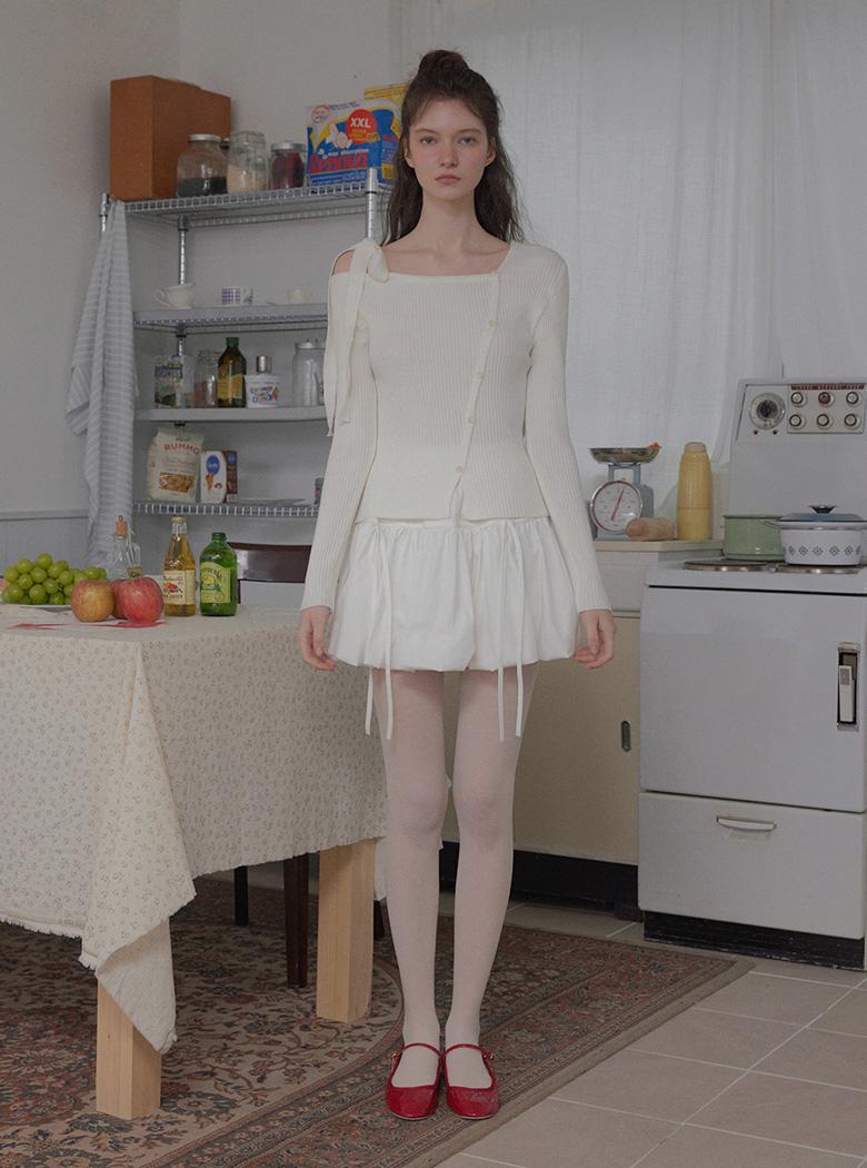 트위 [온라인단독][송수이착용] 레비스 스트랩 벌룬 미니스커트