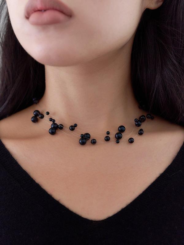 black pearl layer necklace