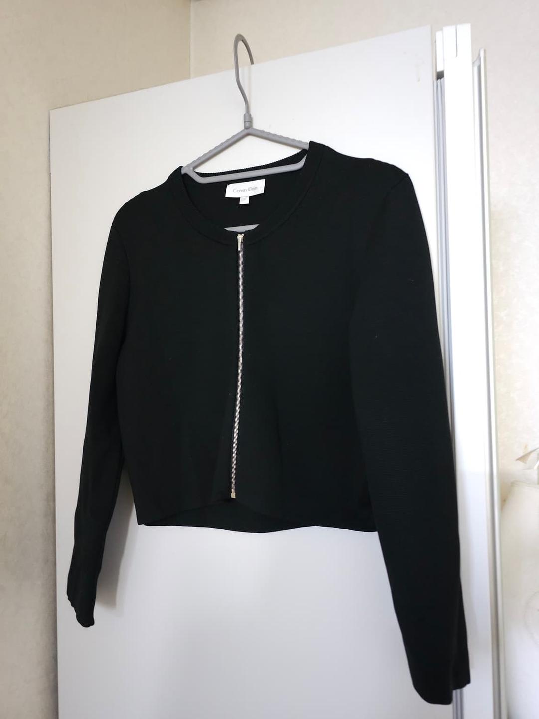 캘빈클라인 블랙 집업 크롭 실크가디건 | 후루츠패밀리