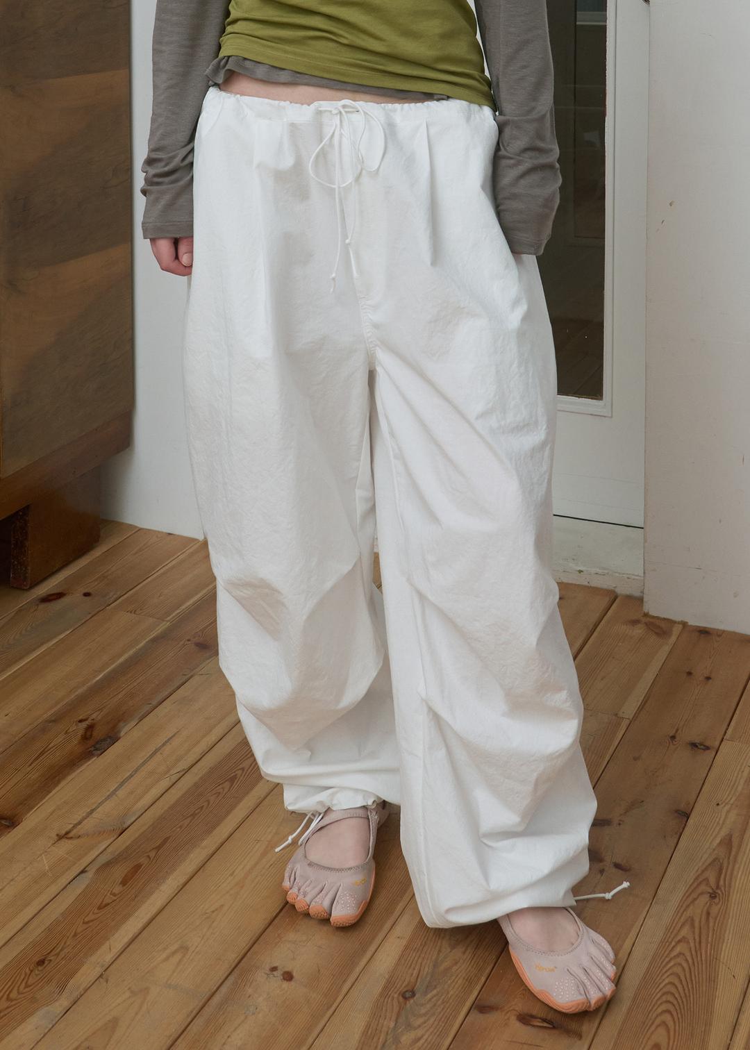 [X Needle]Parachute Pants_White