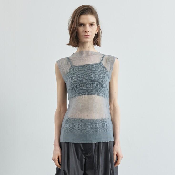 Wave Knit Sheer Vest (Sky Blue)