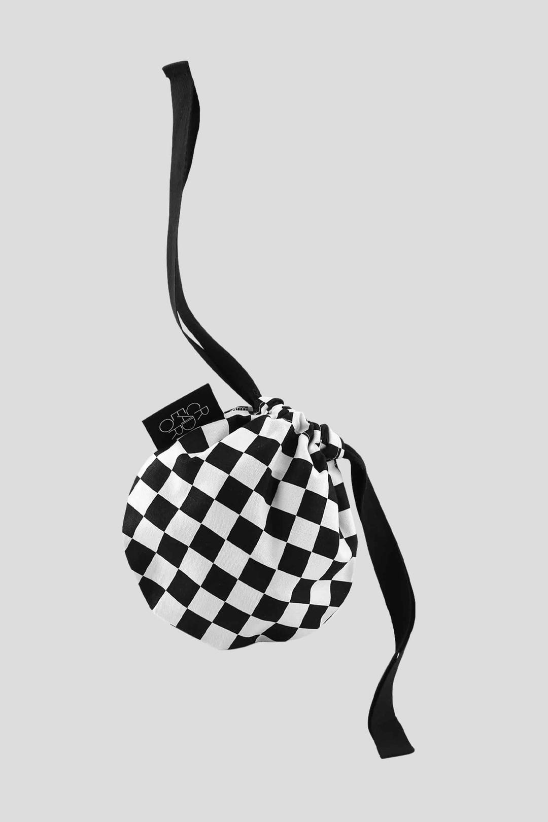 체커 원형 파우치