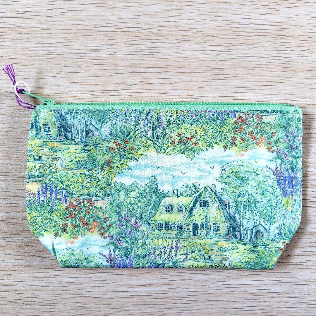 【送料無料】ジブリパーク限定品 Liberty.ポーチ/魔女の宅急便
