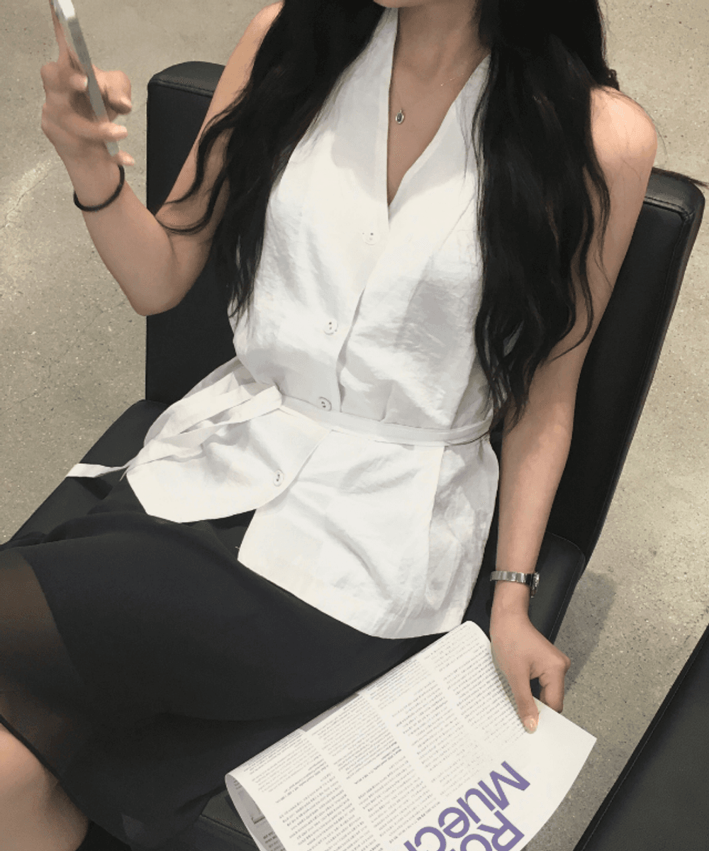 클로버리프 [인기/문의폭주] 홀터 리본끈 블라우스 조끼