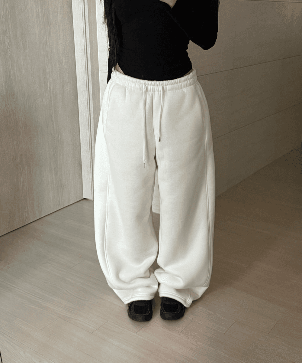 나이브 소프트양털벌룬팬츠(3col)