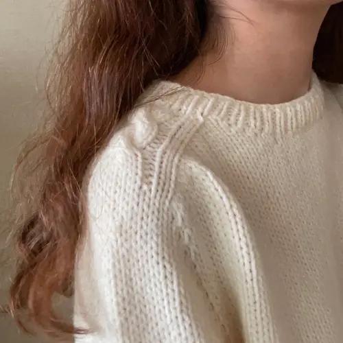 케이블 온 탑 스웨터