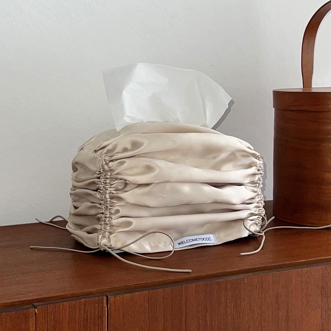 curtain call Titti. Milk Tea