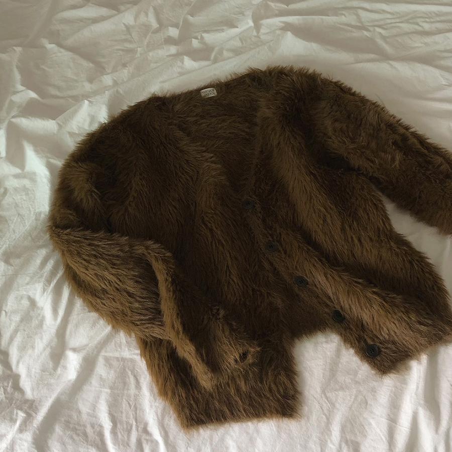 원로그 포즈 퍼 가디건