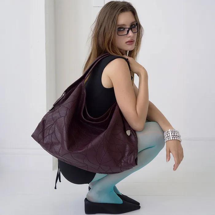 CACTUS HOBO BAG [Burgundy]