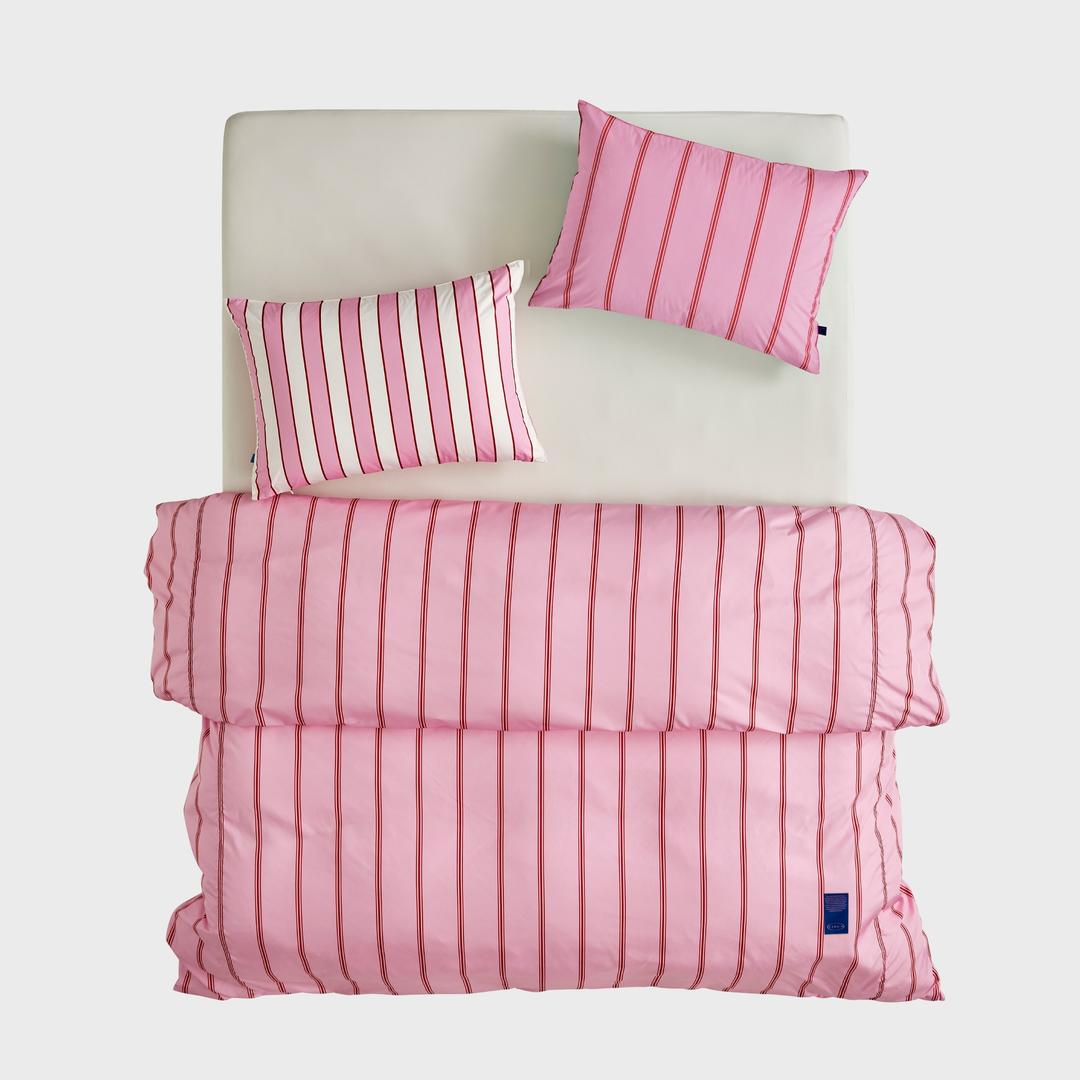 [29CM 단독] 스트로베리 스트라이프 무봉제 알러지케어 사계절 차렵이불 2sizes