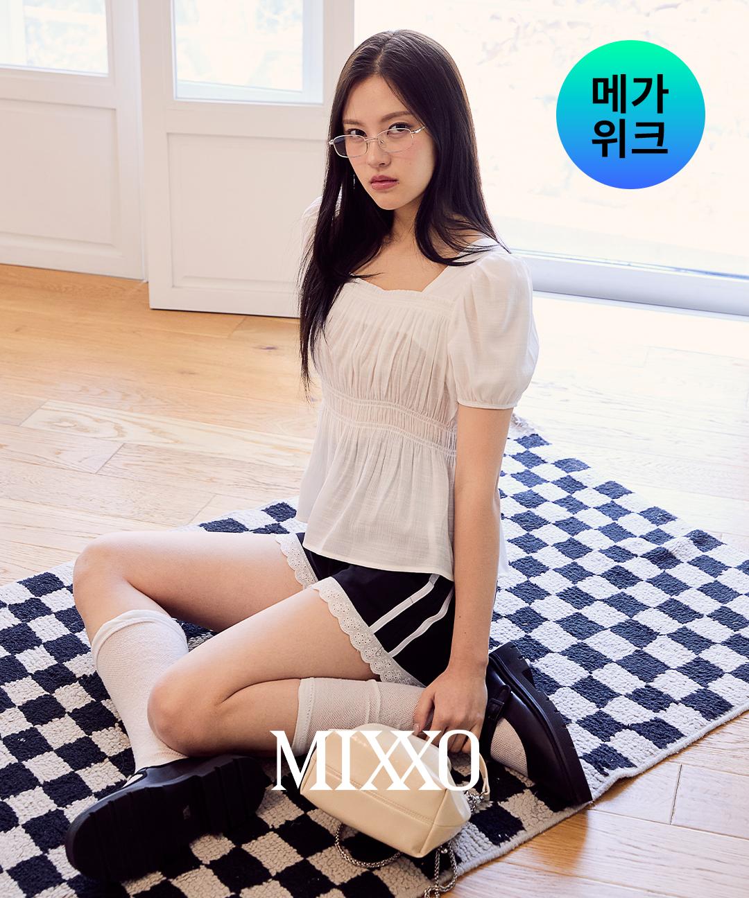 미쏘 [하객룩✨/직잭단독🎀] 스모킹 반팔 블라우스_MIWBWF514G