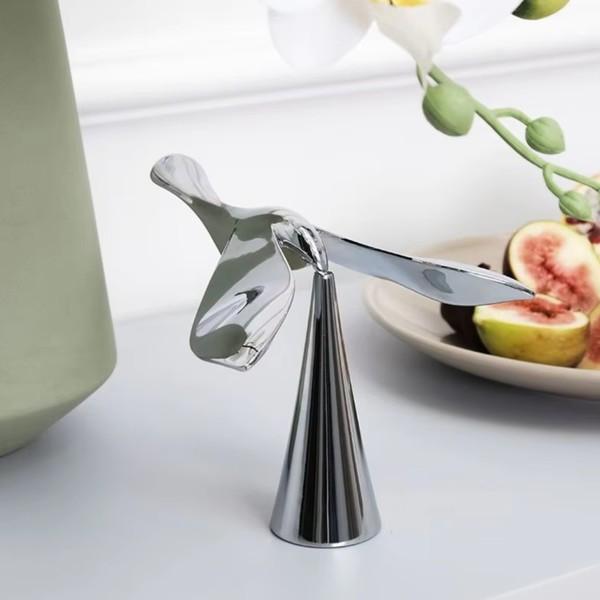 포리얼스  풀메탈 오프너 오브제