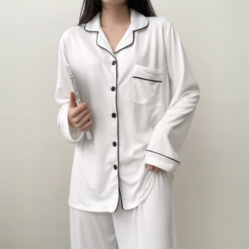 [무배/당일출고] 호텔 심플 긴팔 파자마 배색 카라 우정 잠옷