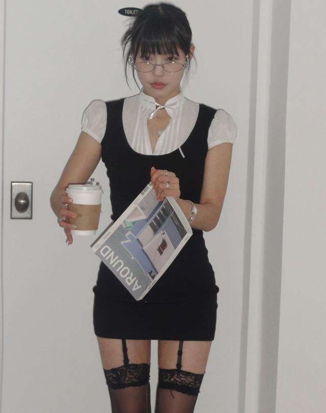 Eternal girlhood dress