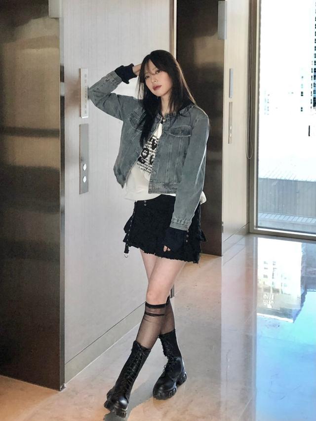 Juliet denim jacket 줄리엣 데님 자켓 노카라 라운드 크롭 숏 청자켓 : 아르코이리스ARCOIRIS