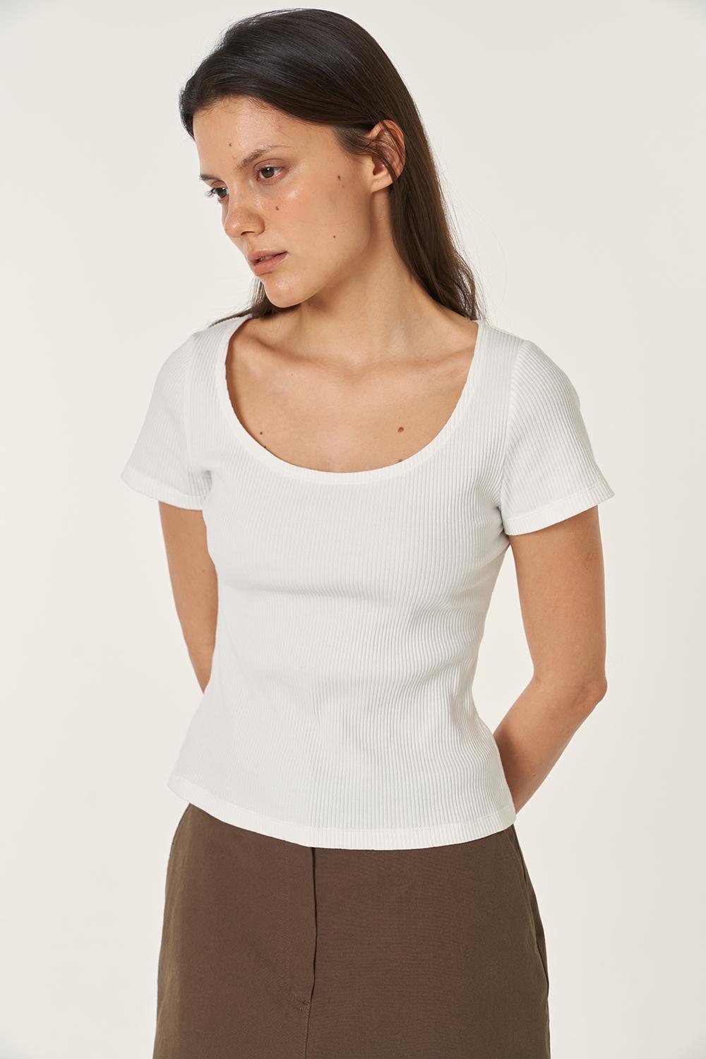 Ria U-neck Tee (White)