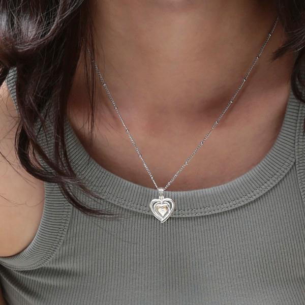 HEART DOT CHAIN NECKLACE