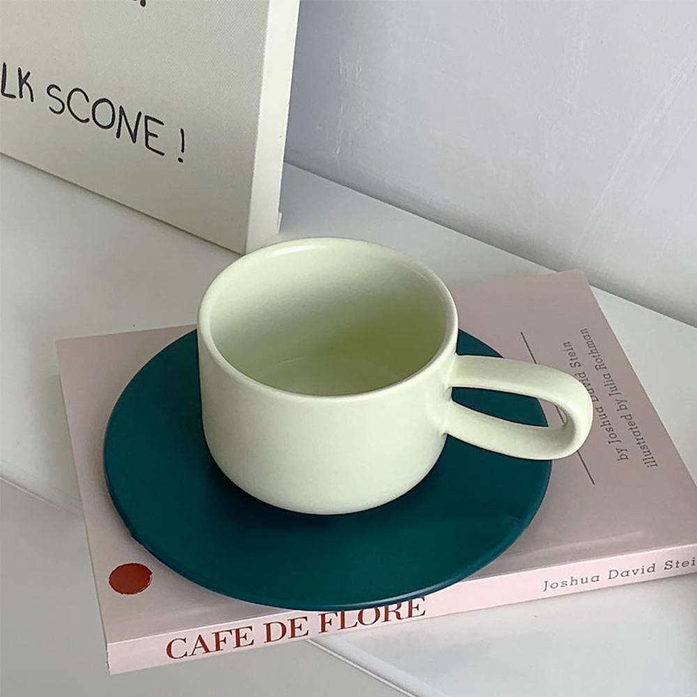 [모모피너츠] 매트 컬러 머그컵 소서세트 홈카페 컵 선물 학교 직딩 사무실 머그