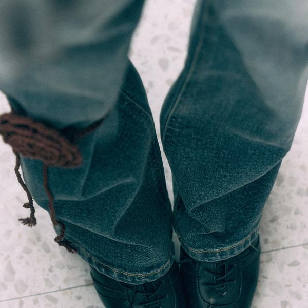 AIMEE 에이미 레이스업 키튼힐 펌프스