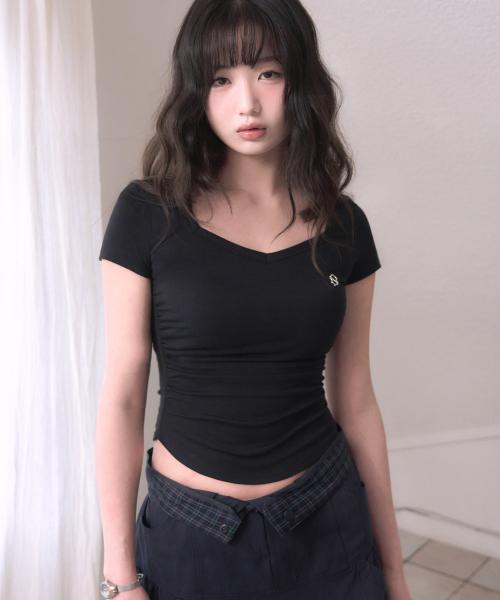 마가렛 슬림 크롭 티셔츠 [BLACK]