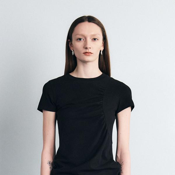 SHIRRING HALF SLEEVE TOP (BLACK)