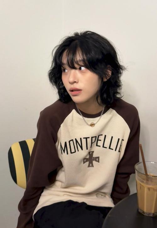 Montpellie Waffle Reglan Long sleeve BROWN
