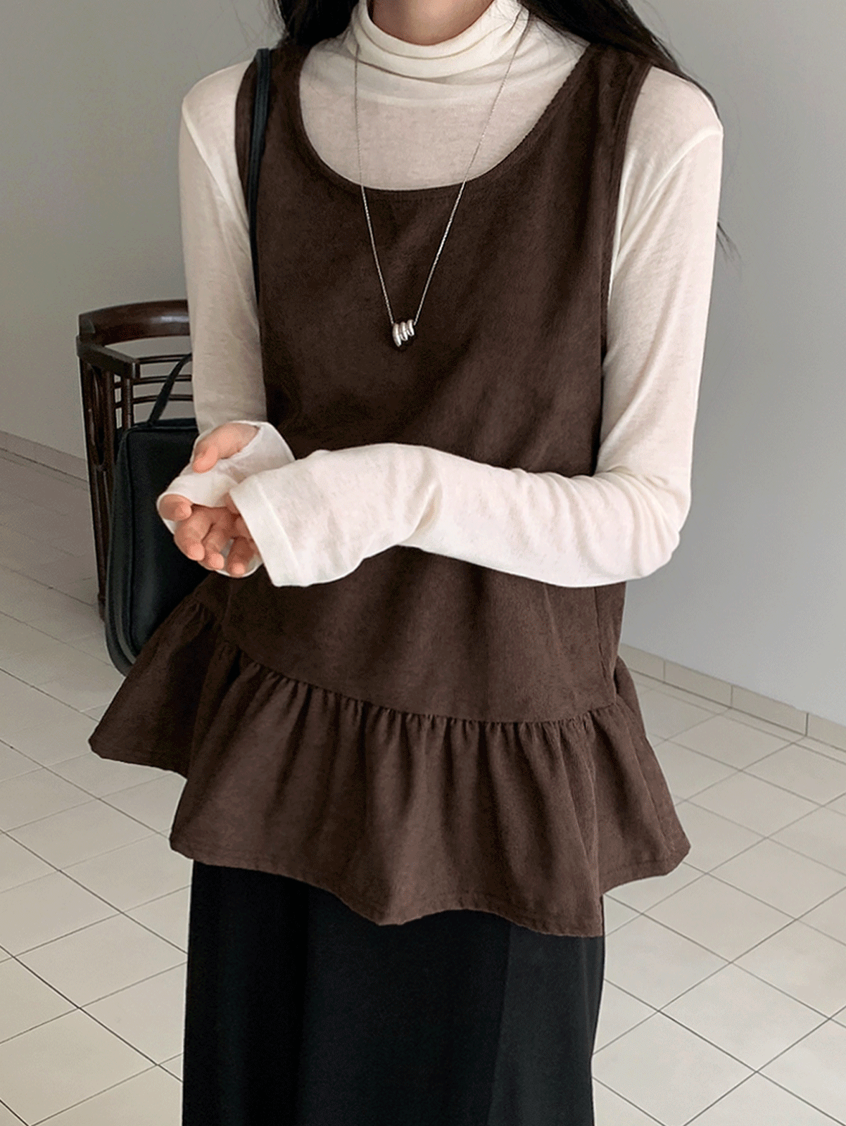 mizz sleeveless top (2color)