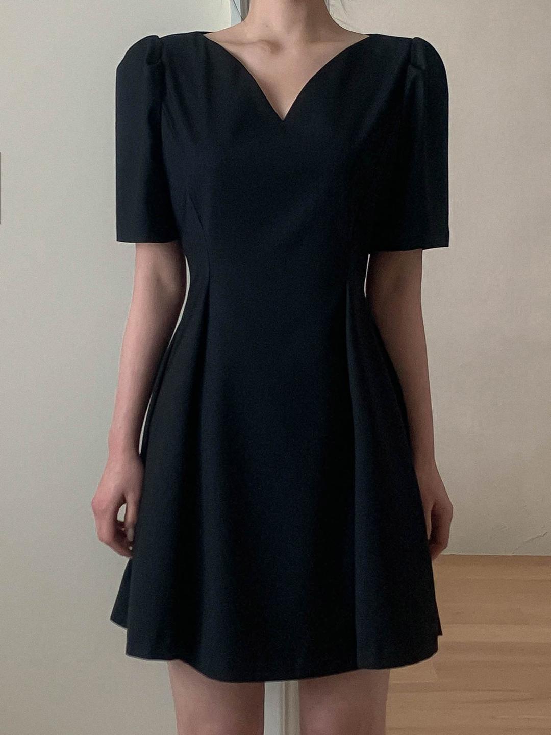 [made] 르네아 미니 드레스