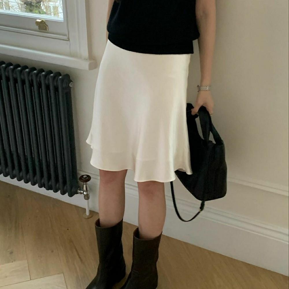 Jinsim 진심 다이애나 스커트 밴딩 플레어 새틴 sk (2col)