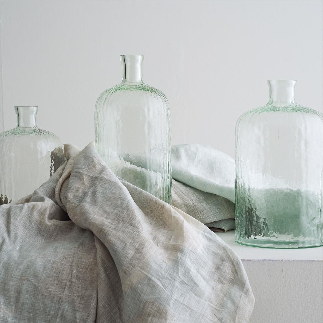그린 유리 화병 GREEN GLASS VASE