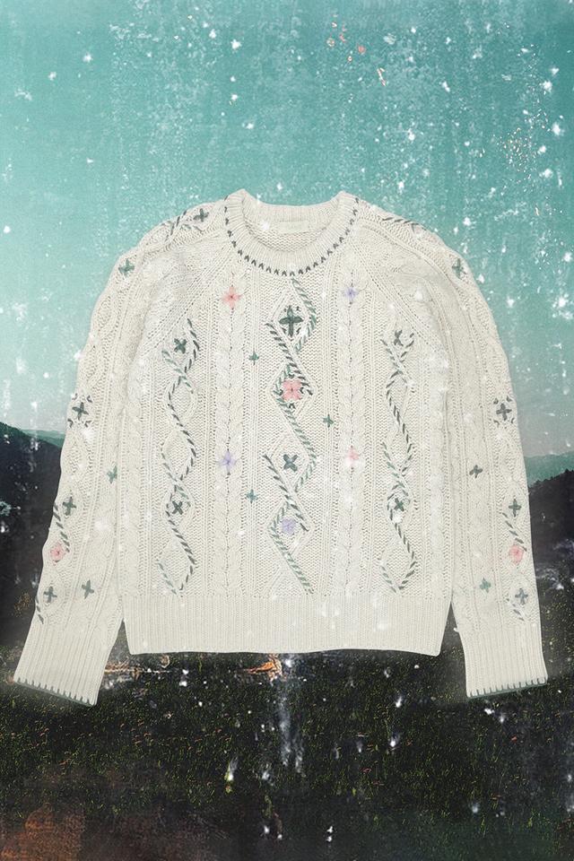 Vintage Cable Knit Flower Stitched by Hand (IVORY)