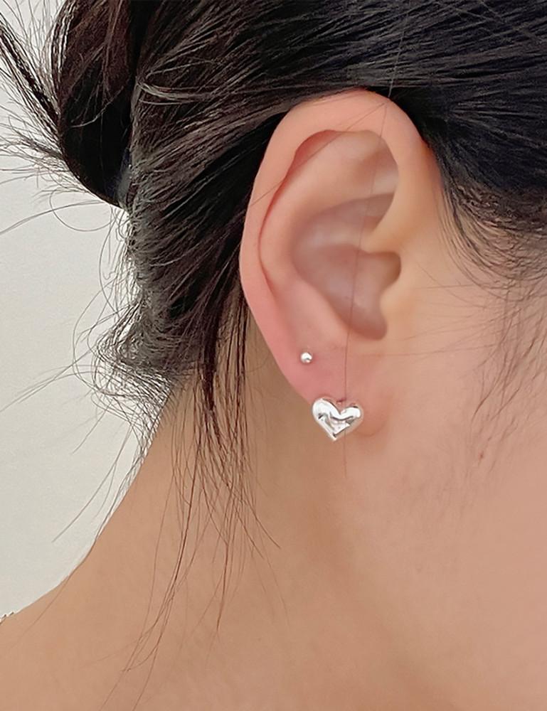 [무배] 실버925 볼륨 통통 하트 볼드 스터드 귀걸이