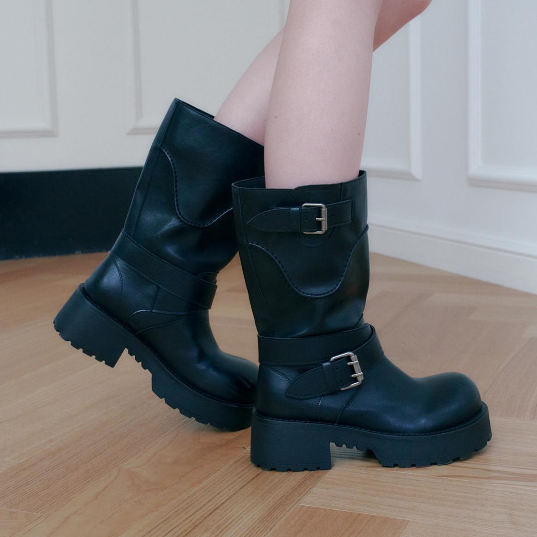 솔트앤초콜릿 [셀럽PICK] 빌로우 버클 미들부츠 412546015 (5.5cm)