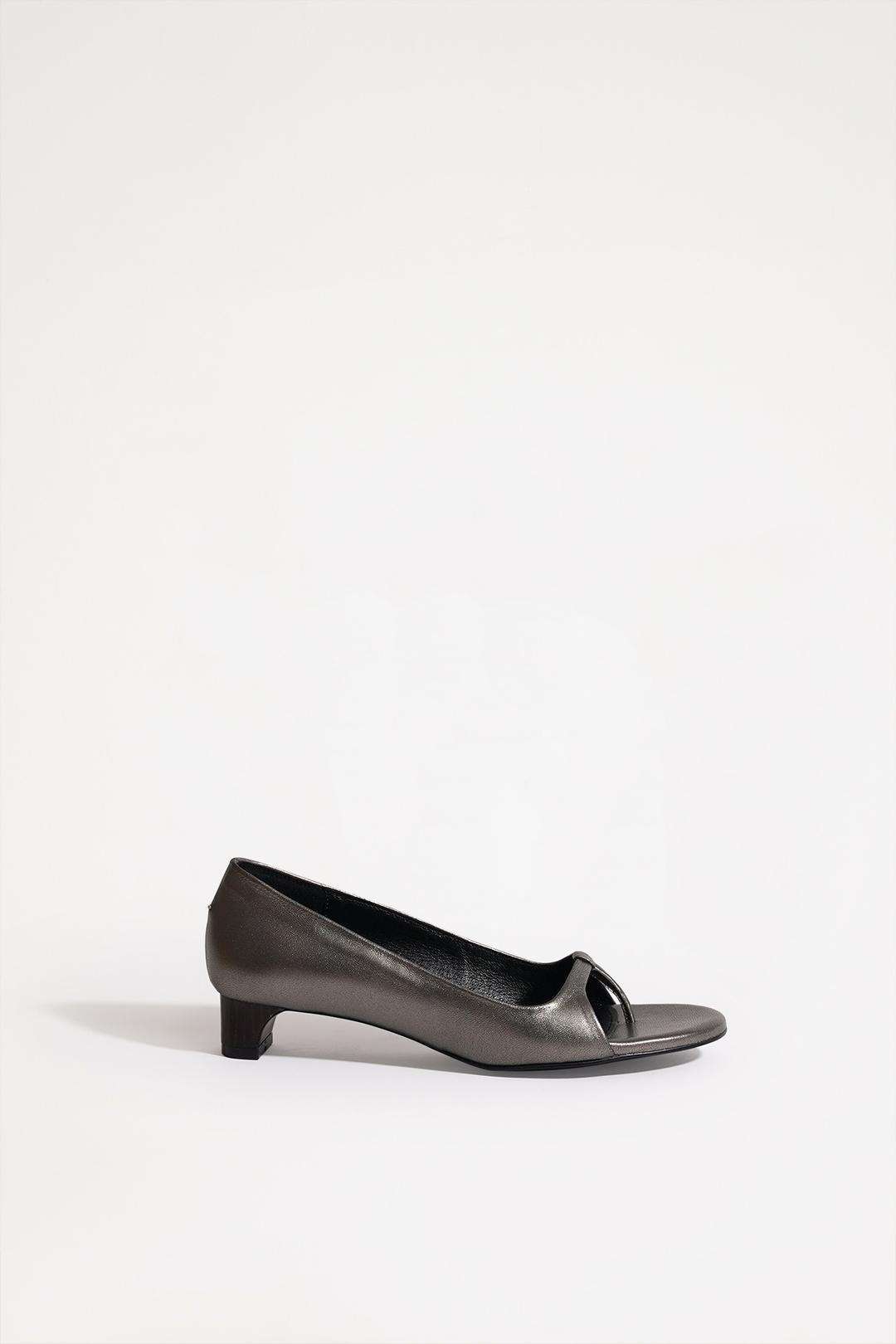 CORAL SANDAL BLACK SILVER